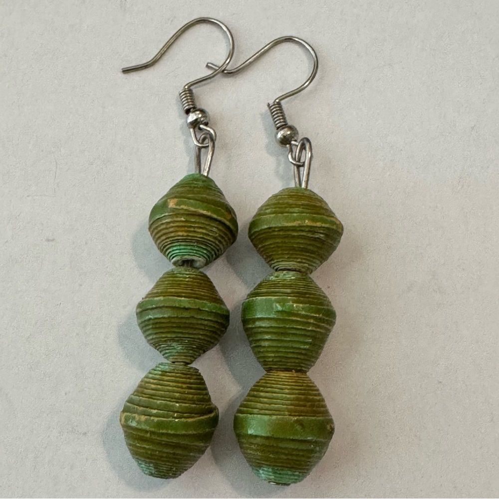 NWOT Ugandan Handmade Paper Bead Earrings
